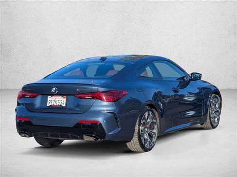 Used 2025 BMW 440i xDrive Coupe w/ Premium Package image 5