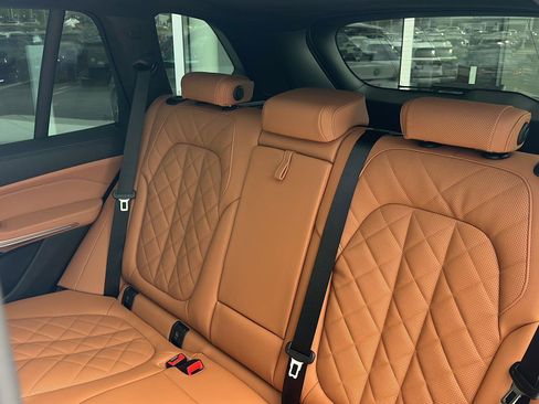 New 2026 BMW X5 xDrive50e w/ M Sport Package AWD/4WD image 30