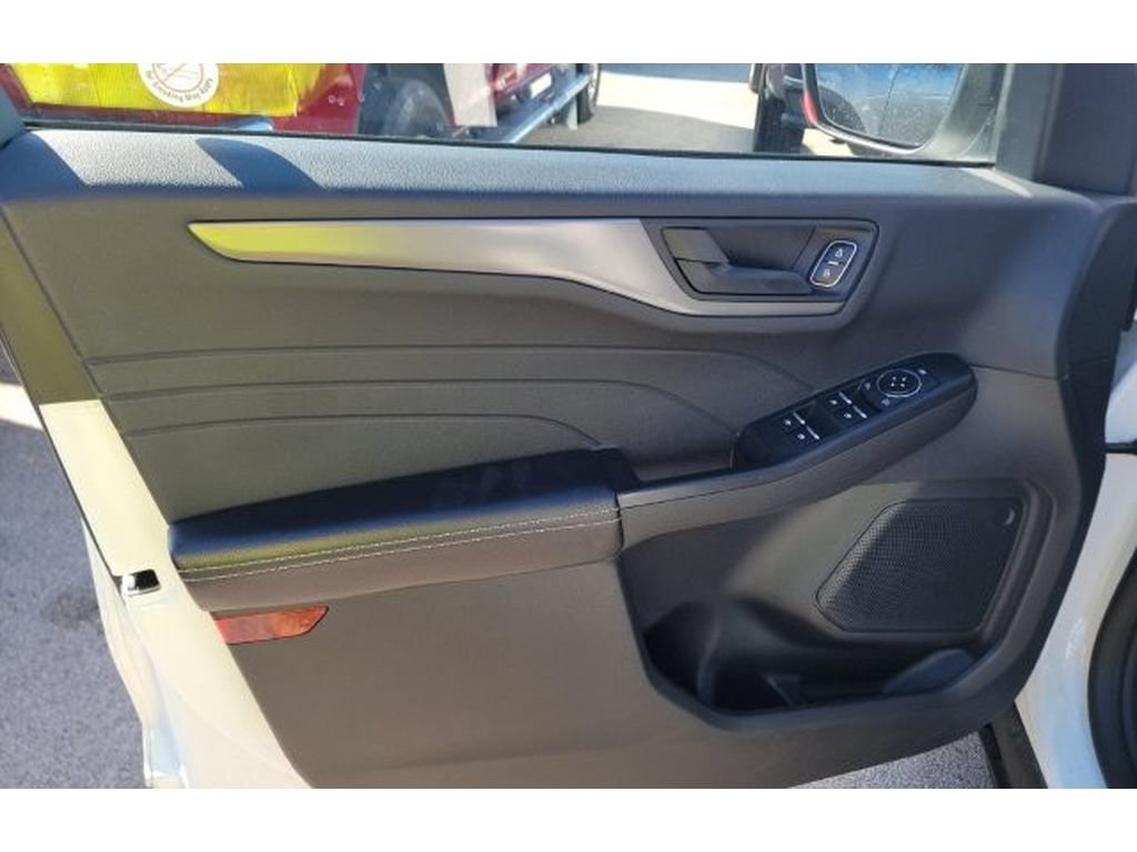 Used 2025 Ford Escape Active AWD/4WD image 7