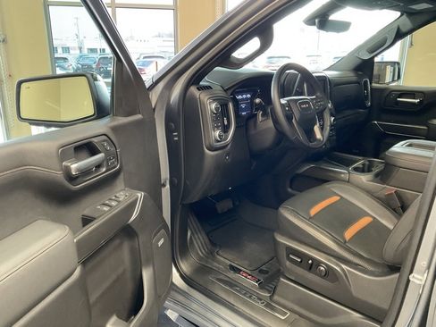 Used 2021 GMC Sierra 1500 AT4 w/ AT4 Value Package image 12