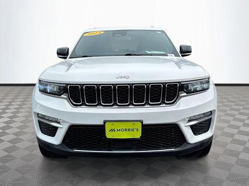 Used 2024 Jeep Grand Cherokee Limited AWD/4WD image 2