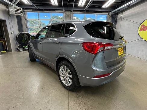 Used 2020 Buick Envision Essence AWD/4WD image 3