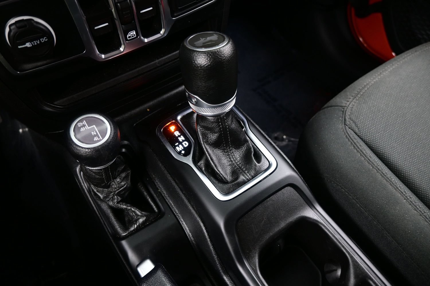 Used 2023 Jeep Wrangler Unlimited Sport AWD/4WD image 22