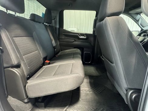 Used 2025 Chevrolet Silverado 1500 LT AWD/4WD image 21