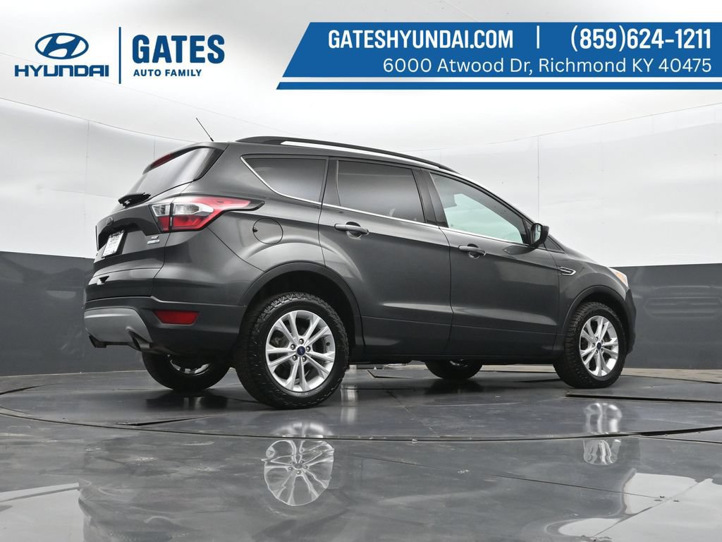 Used 2018 Ford Escape SE AWD/4WD image 37