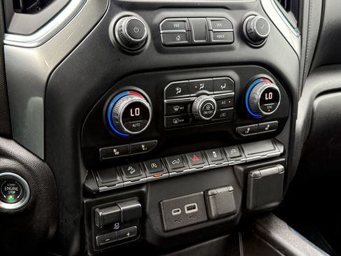 Certified 2021 Chevrolet Silverado 1500 LT Trail Boss w/ Convenience Package II AWD/4WD image 22