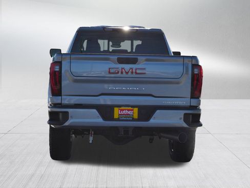 New 2026 GMC Sierra 2500 Denali w/ Denali Reserve Package image 4
