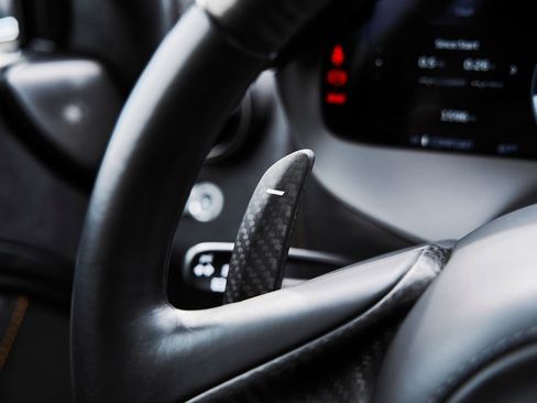 Used 2024 McLaren 750S RWD image 48