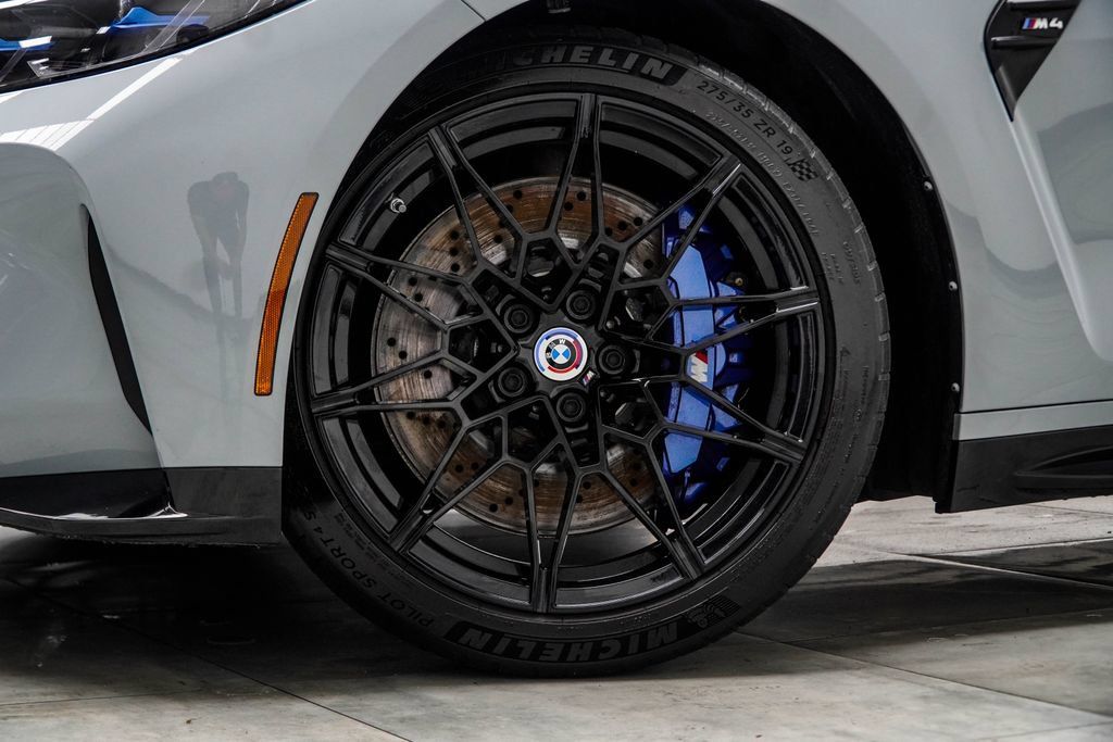 Used 2022 BMW M4 Coupe w/ Executive Package RWD image 7