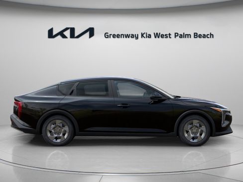 New 2026 Kia K4 FWD image 8
