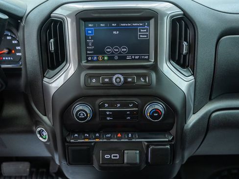 Used 2024 Chevrolet Silverado 1500 W/T w/ WT Value Package AWD/4WD image 22