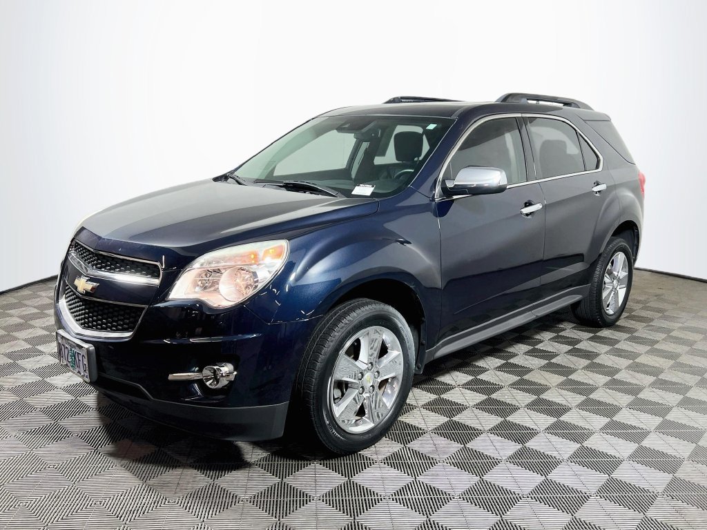 Used 2015 Chevrolet Equinox LT w/ Chrome Appearance Package AWD/4WD image 3