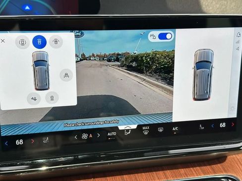 Used 2025 Ford Expedition King Ranch image 34