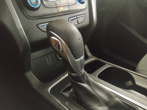 Used 2019 Ford Escape S FWD image 26