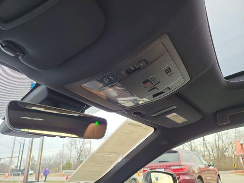 Used 2019 Lexus RC 300 AWD image 26