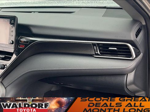 Used 2021 Toyota Camry XSE image 21