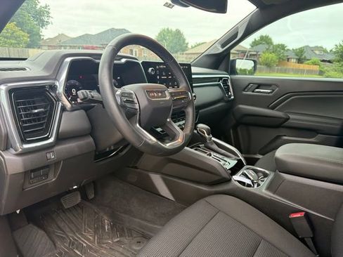 Used 2026 GMC Canyon Elevation w/ Convenience Package RWD image 11