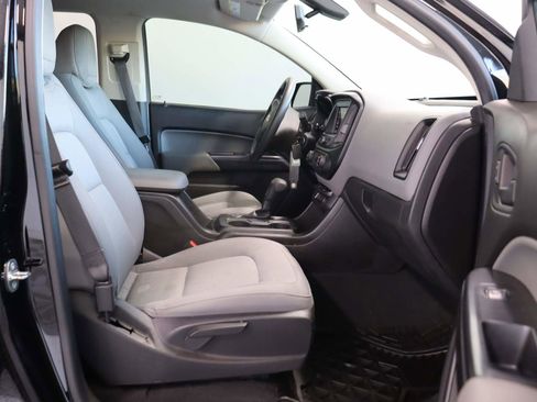 Certified 2021 Chevrolet Colorado W/T w/ WT Convenience Package image 18