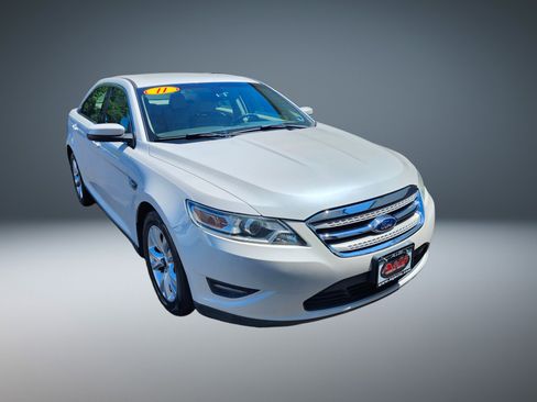 Used 2011 Ford Taurus SEL w/ 201A Rapid Spec Order Code FWD image 1