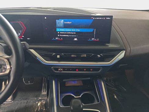 Certified 2023 BMW XM w/ M Driver's Package AWD/4WD image 20