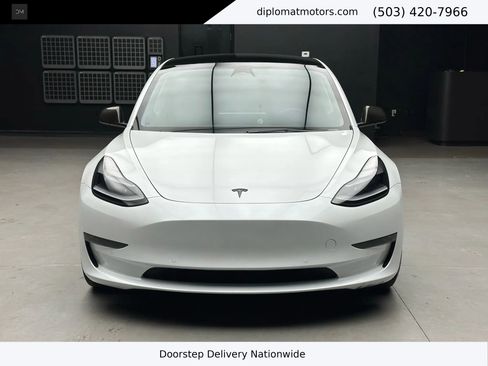 Used 2022 Tesla Model 3 Performance image 10