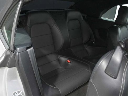 Used 2022 Ford Mustang Premium image 13