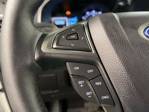 Certified 2024 Ford Edge SEL w/ Convenience Package image 19