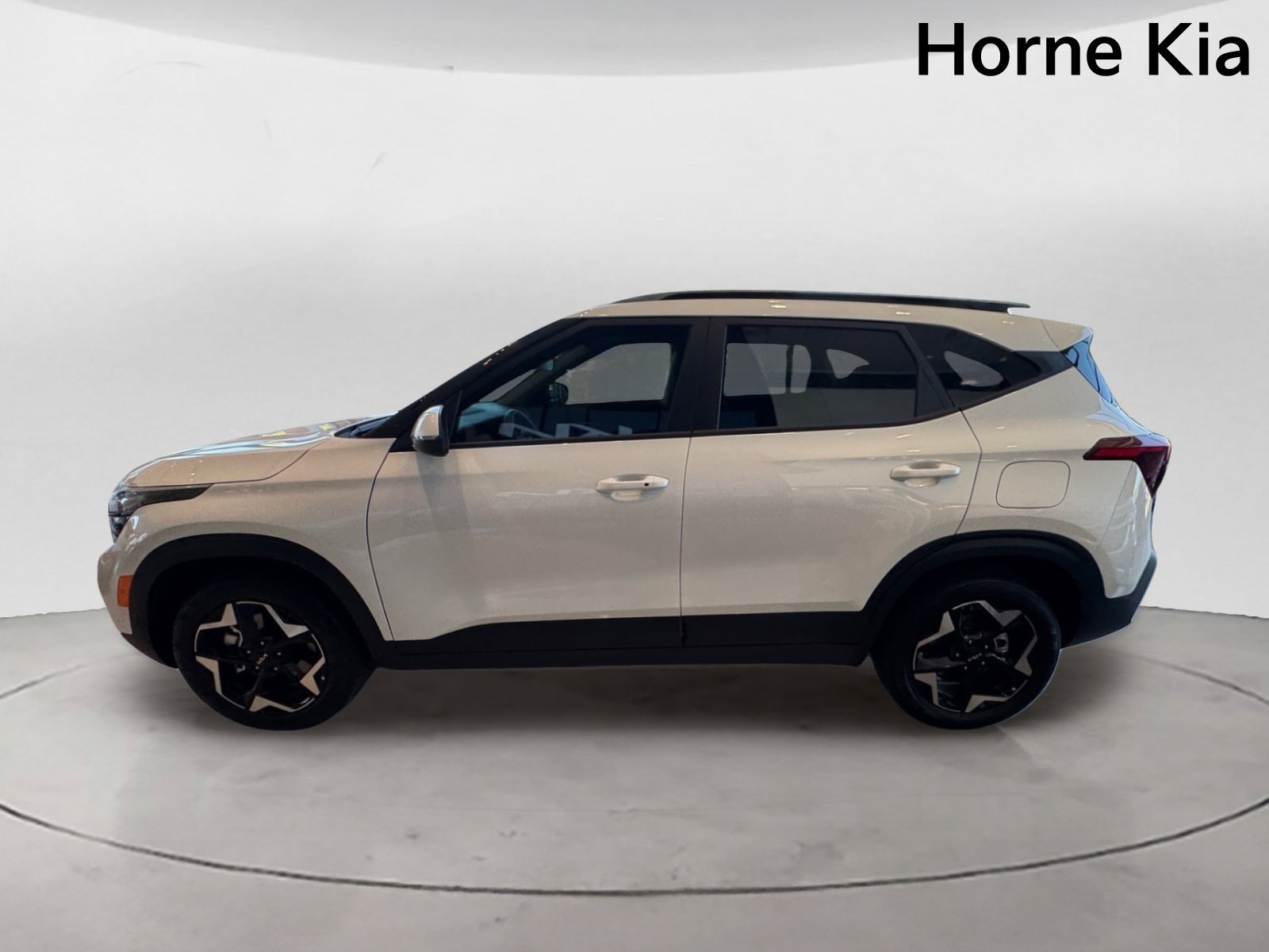 New 2026 Kia Seltos S AWD/4WD image 6