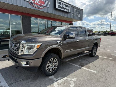 Used 2016 Nissan Titan Platinum Reserve image 1