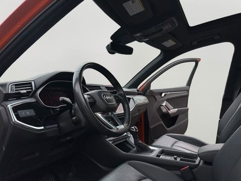 Used 2023 Audi Q3 2.0T Premium image 9