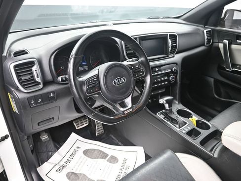 Used 2018 Kia Sportage EX w/ EX Sport Appearance Package image 13