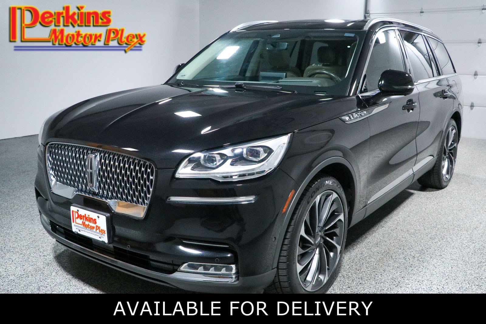 Used 2023 Lincoln Aviator Reserve w/ Equipment Group 201A RWD image 1