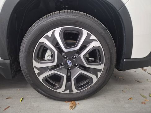 Used 2025 Subaru Ascent Touring w/ Popular Package #1 image 10