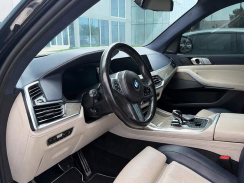 Used 2019 BMW X7 xDrive50i AWD/4WD image 3