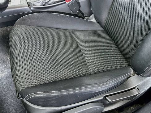 Used 2014 Subaru Crosstrek 2.0i Premium w/ Moonroof Package AWD/4WD image 17