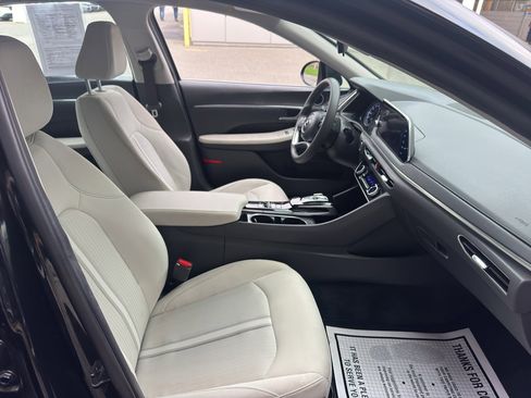 Used 2023 Hyundai Sonata SEL image 17