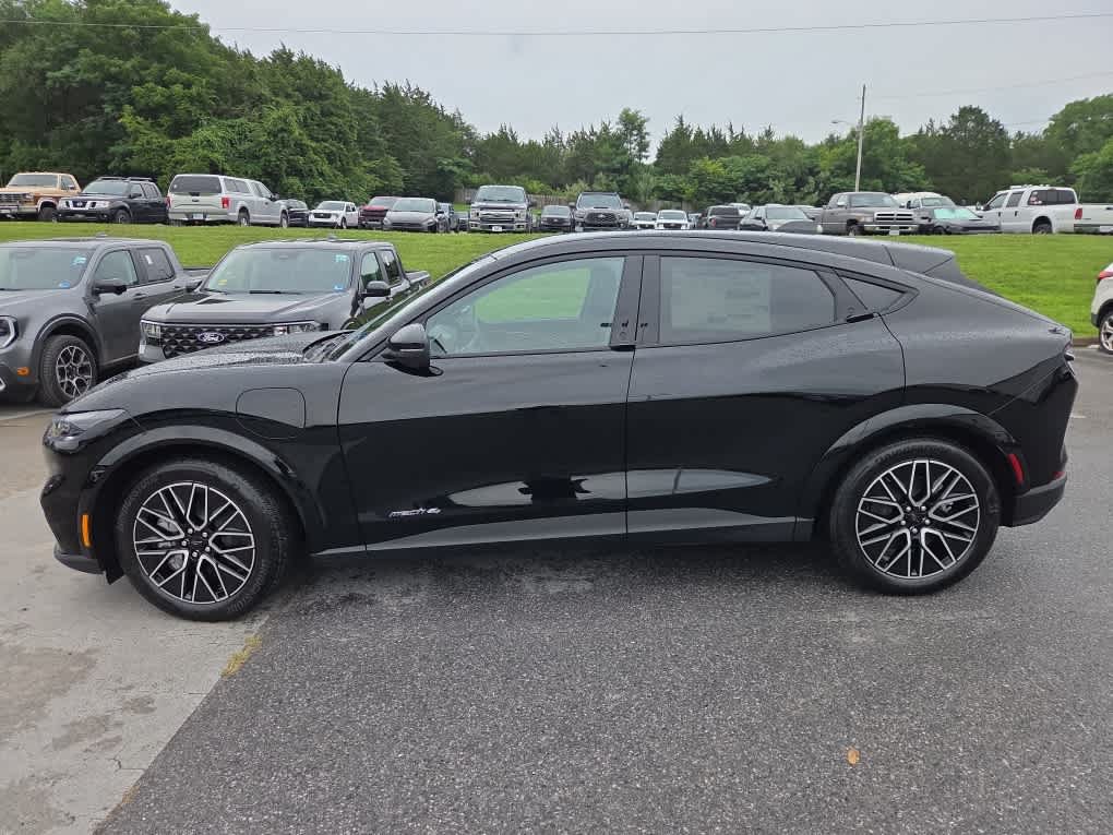 New 2026 Ford Mustang Mach-E Premium AWD/4WD image 9