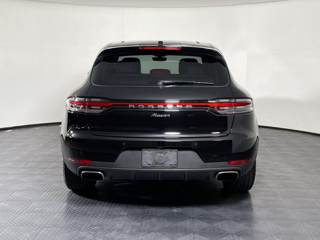 Used 2020 Porsche Macan AWD/4WD image 6