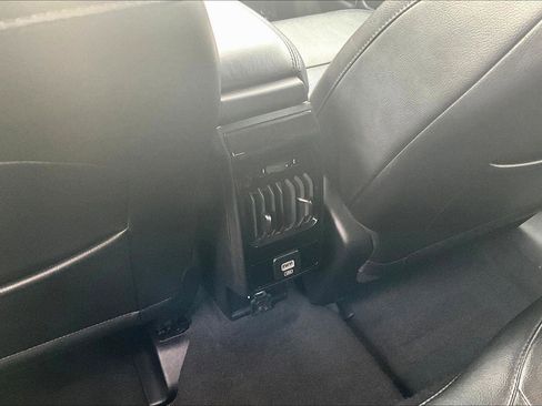 Used 2022 Jeep Compass Latitude image 31