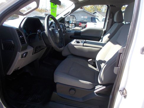 Used 2019 Ford F350 XL w/ Power Equipment Group image 5