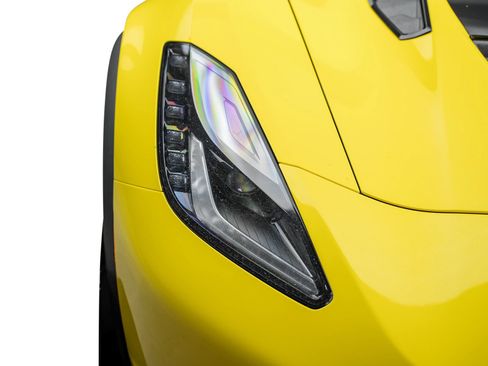 Used 2016 Chevrolet Corvette Z06 w/ 3LZ Preferred Equipment Group RWD image 4