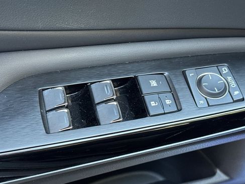 Used 2023 Lexus ES 300h w/ Premium Package FWD image 15