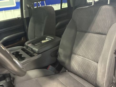 Used 2020 Chevrolet Tahoe 2WD image 15