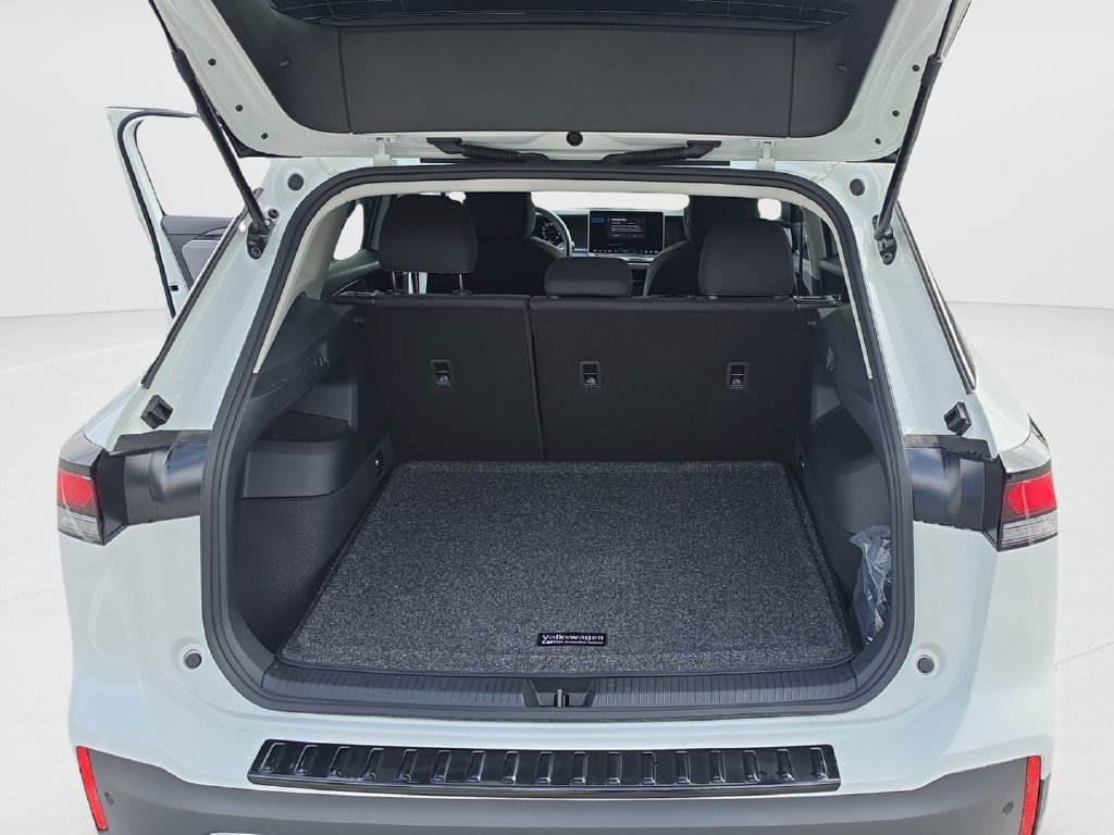 New 2026 Volkswagen Tiguan S FWD image 25