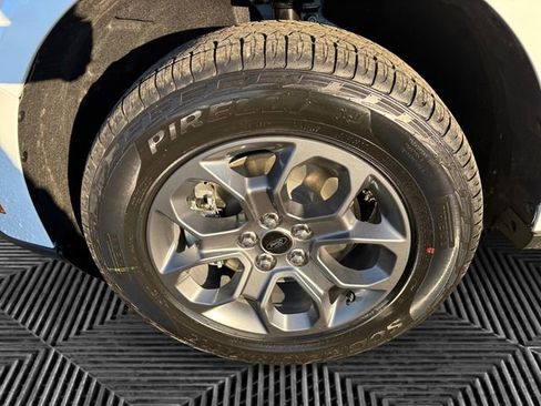 New 2025 Ford Maverick XLT w/ XLT Luxury Package AWD/4WD image 14