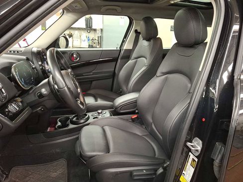Certified 2024 MINI Cooper Countryman S image 9