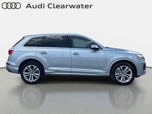 Certified 2025 Audi Q7 3.0T Premium Plus AWD/4WD image 5