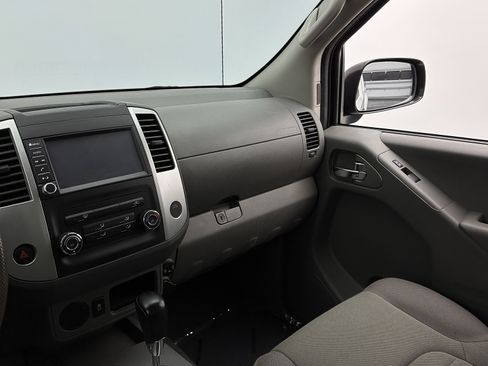 Used 2020 Nissan Frontier S w/ S Utility Package image 23