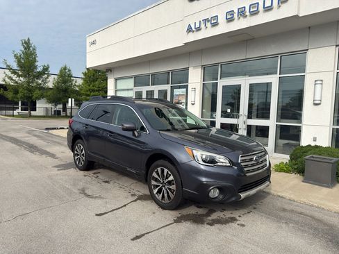 Used 2017 Subaru Outback 2.5i Limited AWD/4WD image 10