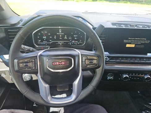 Used 2023 GMC Sierra 1500 Elevation AWD/4WD image 18